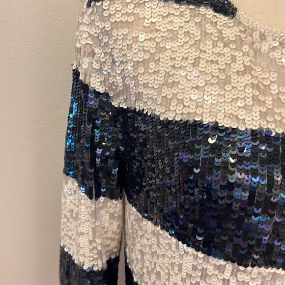 Sequined jacket - Picture 2 of 6